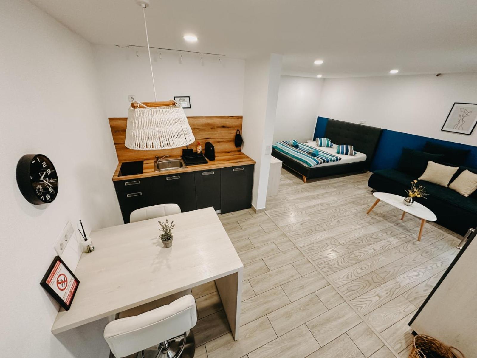 Marcos Apartments Victoriei - Self Check-In Решица Екстериор снимка