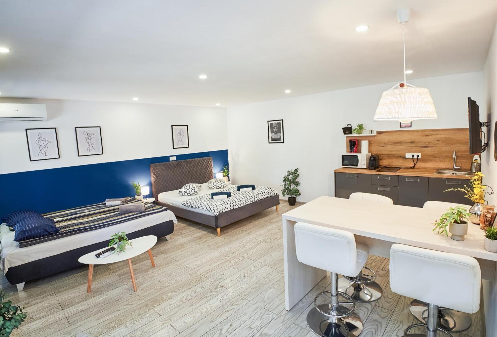 Marcos Apartments Victoriei - Self Check-In Решица Екстериор снимка
